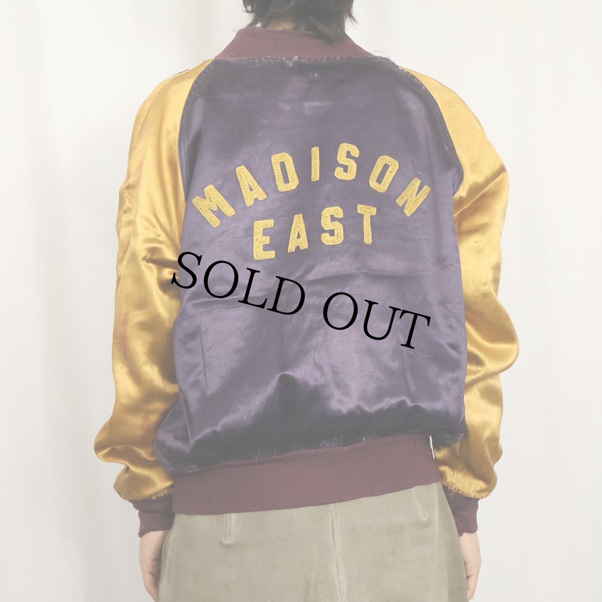 画像4: 40〜50's Wilson USA製 "MADISON EAST" チェーン刺繍 サテンボタンスタジャン SIZE42 (4)