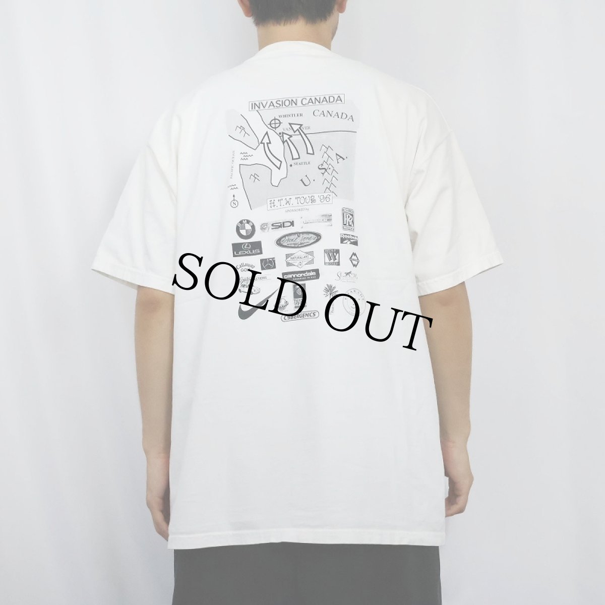 画像4: 90's VINI VIDI VICI USA製  "官能的な死" パロディプリント フェスティバルTシャツ XL (4)