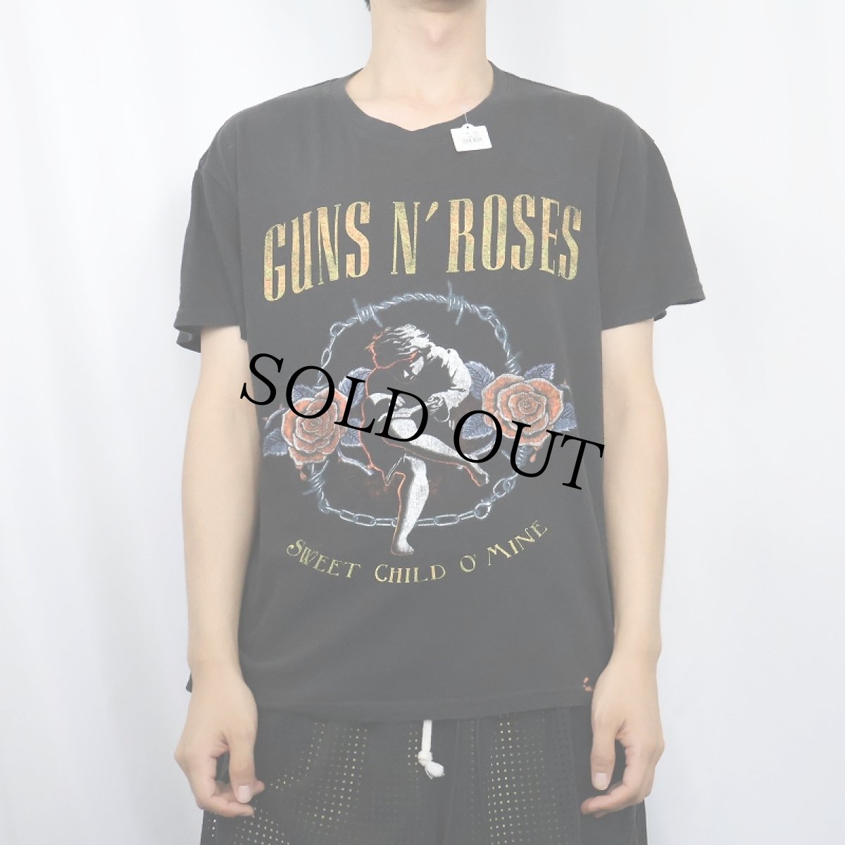 画像2: GUNS N' ROSES "SWEET CHILD O' MINE" ロックバンドプリントTシャツ BLACK L (2)