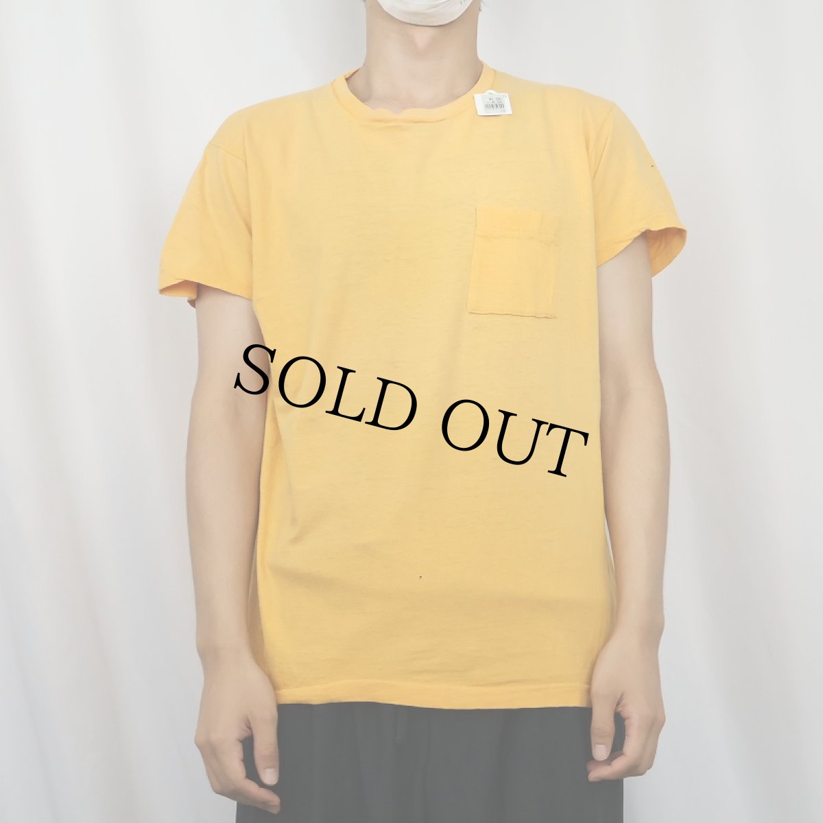 画像2: 70's〜 無地ポケットTシャツ (2)