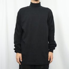 画像2: 90's FRUIT OF THE LOOM USA製 無地タートルネックロンT BLACK L (2)
