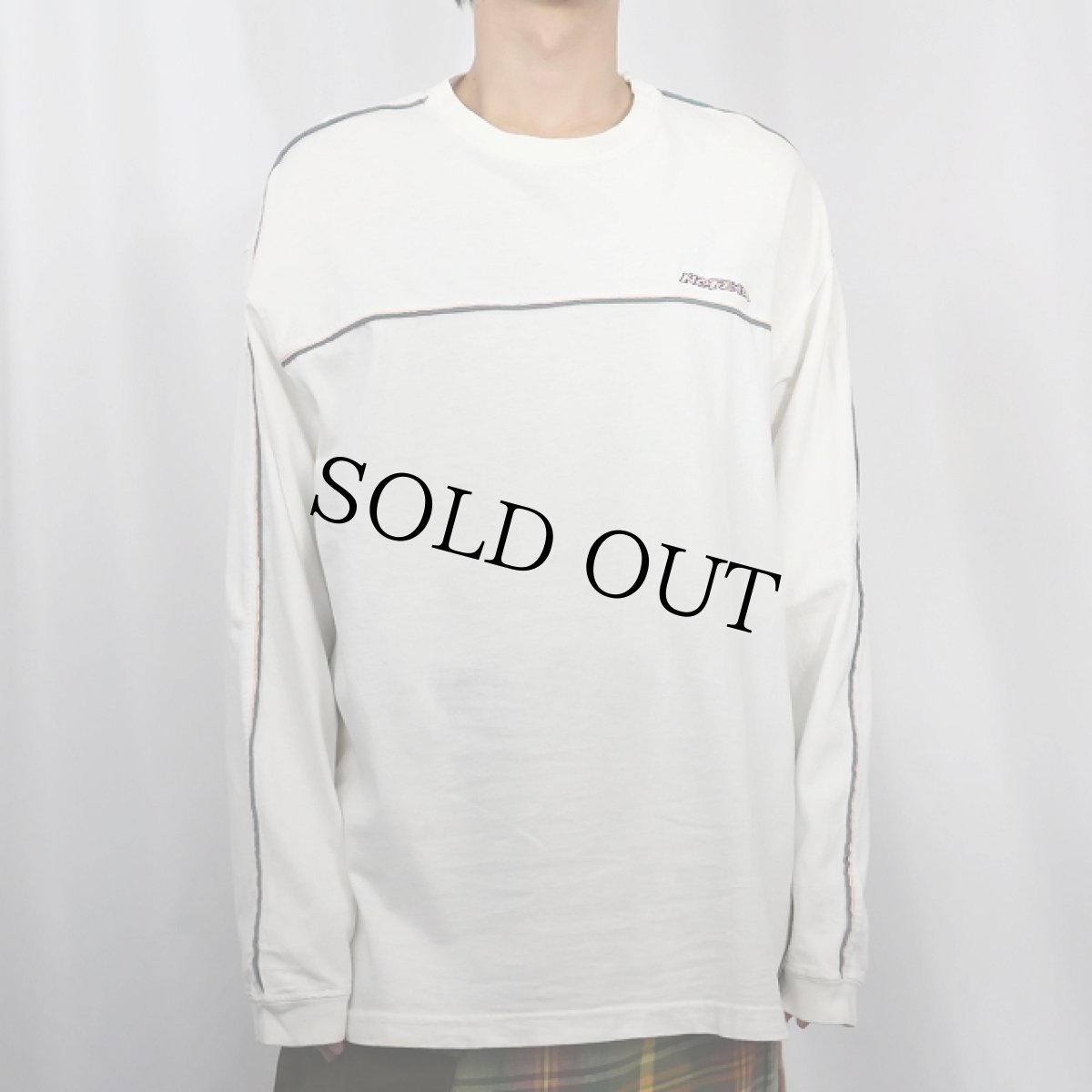 画像2: 90's NO FEAR USA製 ラインデザイン ロゴ刺繍ロンT M (2)