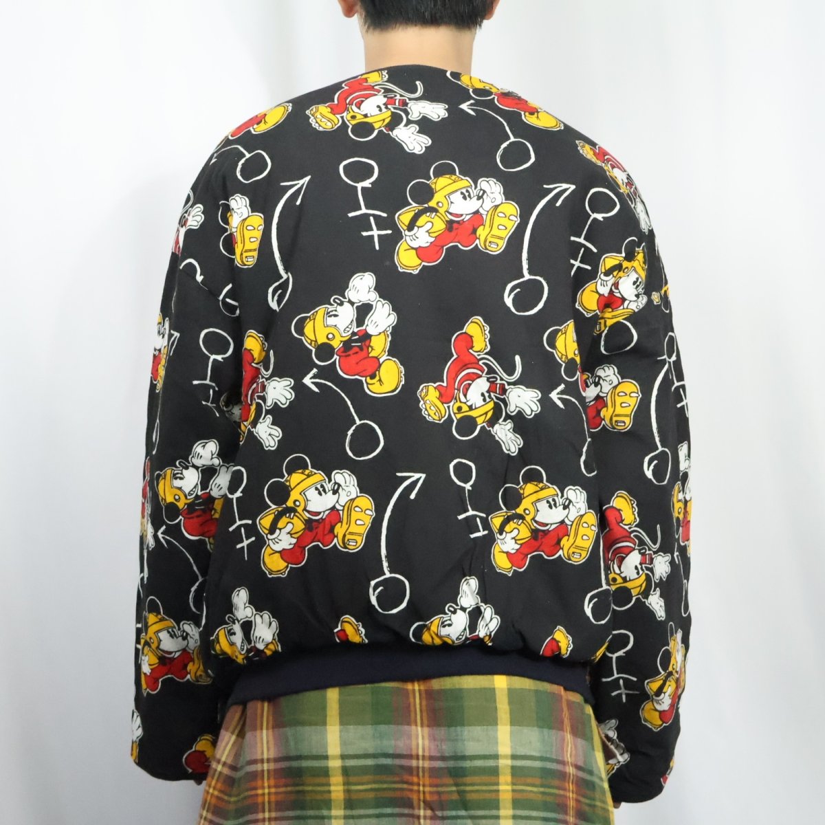 画像4: 〜90's MICKEY&CO "MICKEY MOUSE" 中綿入り リバーシブルスウェット (4)