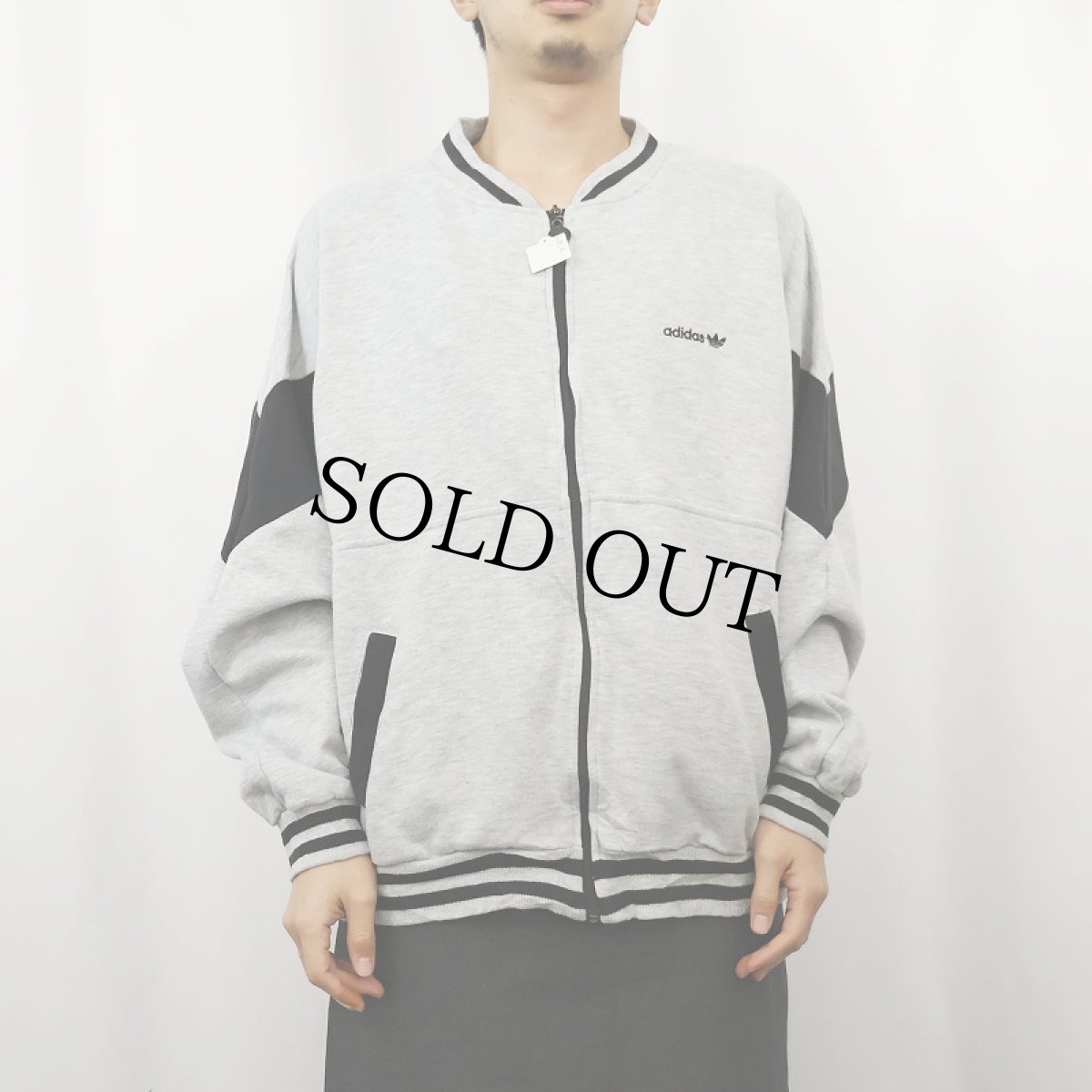 画像2: 80's adidas TAIWAN製 ロゴ刺繍 スウェットジップジャケット (2)