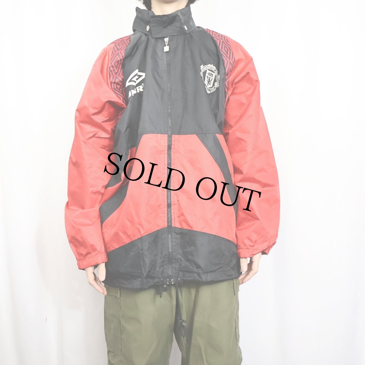 画像3: 90's UMBRO "SHARP" ロゴプリント 切り替えデザイン ジップジャケット M (3)