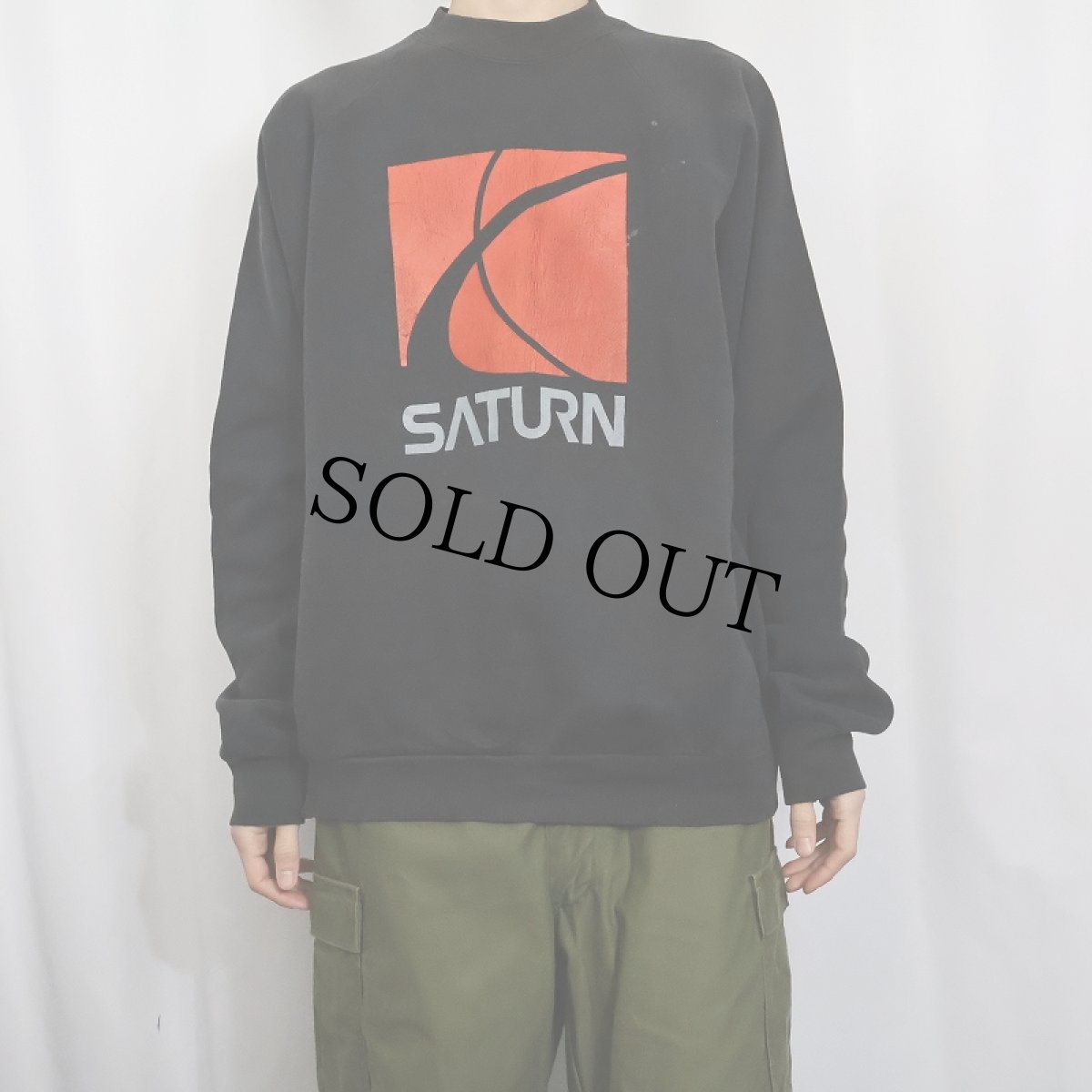 画像2: 90's SATURN USA製 企業ロゴプリントスウェット BLACK XXL (2)