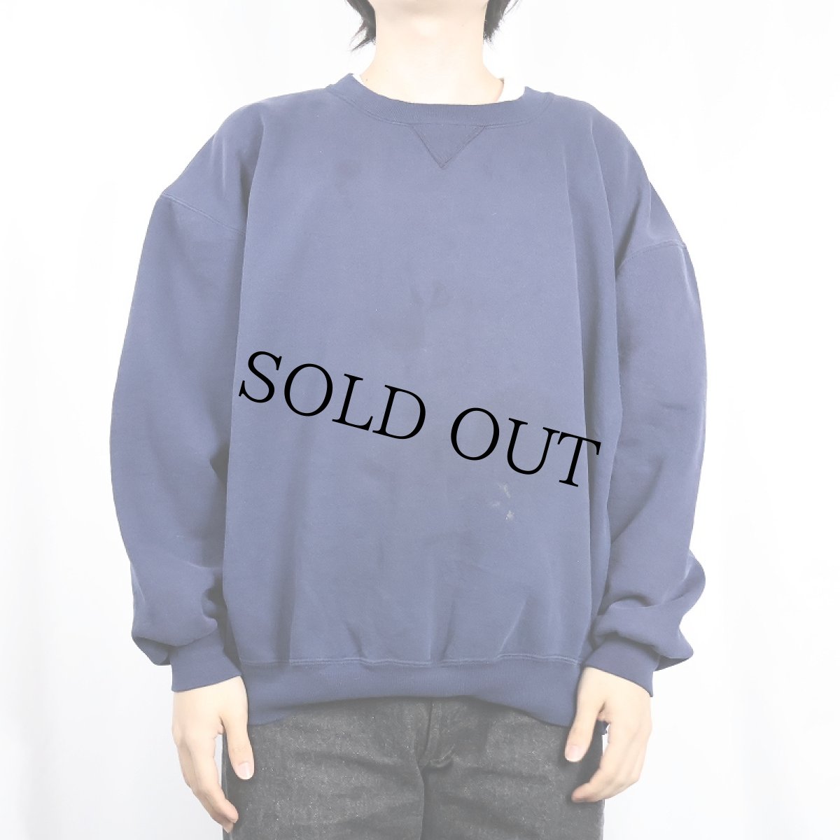 画像2: 90's RUSSELL ATHLETIC USA製 前V 無地スウェット NAVY XXL (2)