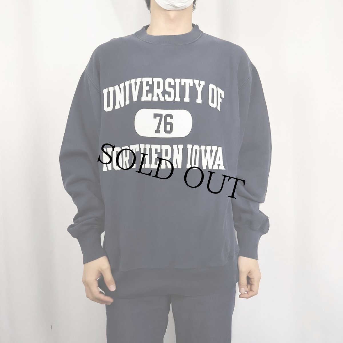 画像2: Champion REVERSE WEAVE "NORTHERN IOWA "プリントスウェット NAVY M (2)