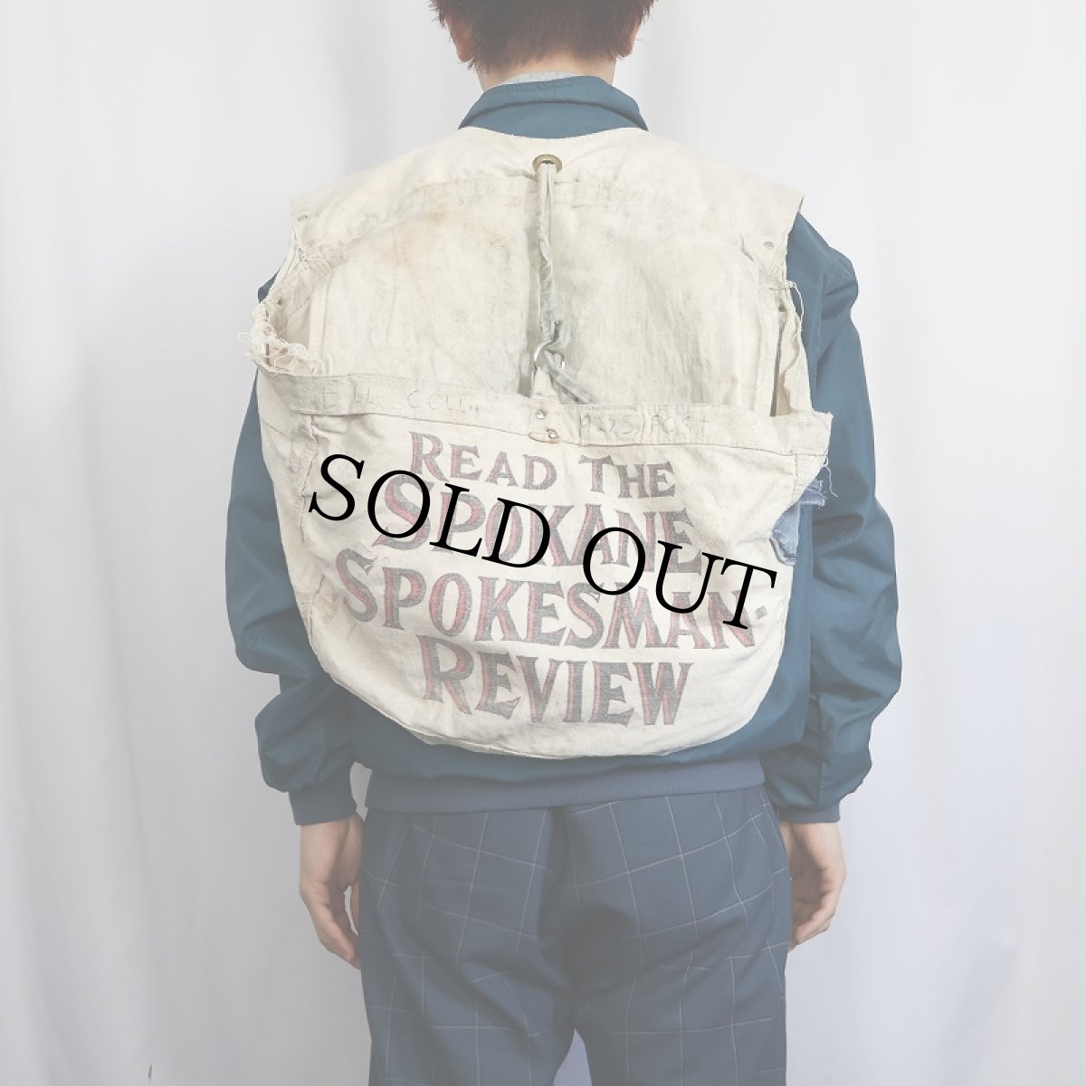 画像3: VINTAGE "READ THE SPOKANE SPOKESMAN REVIEW " ニュースペーパーバッグベスト (3)