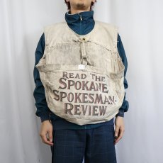 画像2: VINTAGE "READ THE SPOKANE SPOKESMAN REVIEW " ニュースペーパーバッグベスト (2)