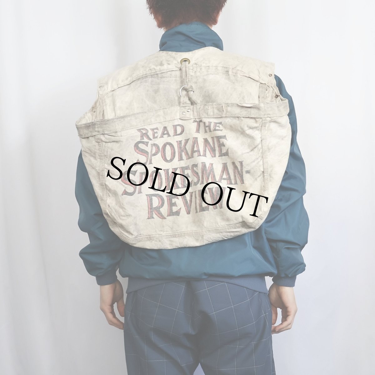 画像3: VINTAGE "READ THE SPOKANE SPOKESMAN REVIEW " ニュースペーパーバッグベスト (3)