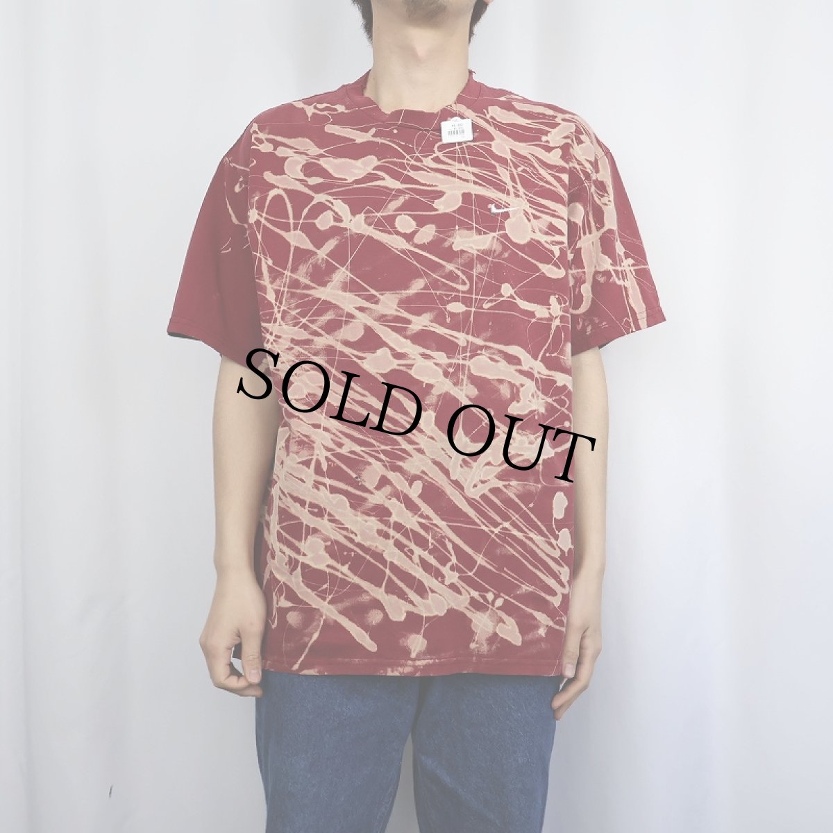 画像2: NIKE ロゴ刺繍 ブリーチデザイン Tシャツ L (2)