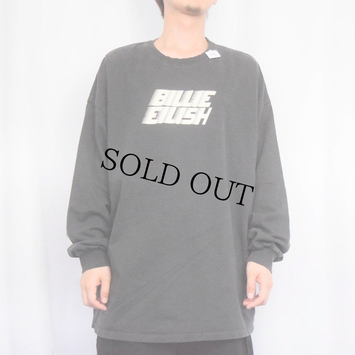 画像2: Billie Eilish ミュージシャンプリントロンT BLACK (2)