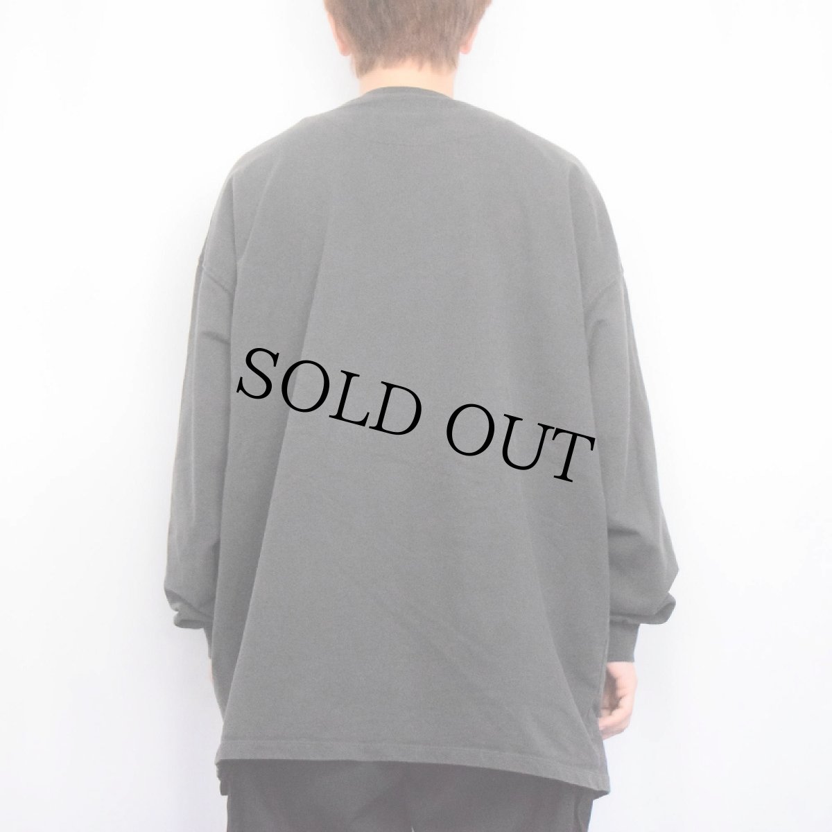 画像3: Billie Eilish ミュージシャンプリントロンT BLACK (3)