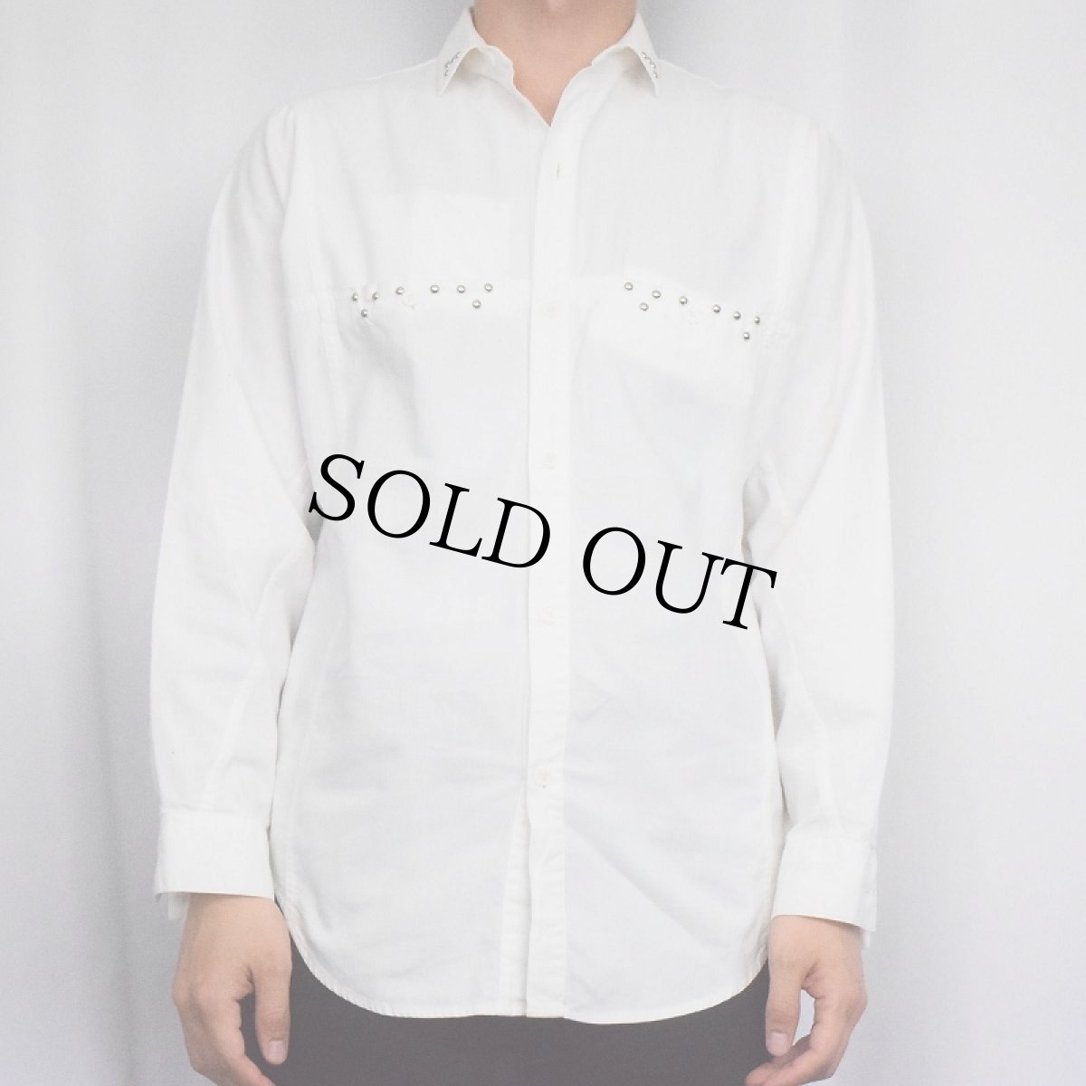 画像2: b.b.shots スタッズ付き コットンデザインシャツ L (2)