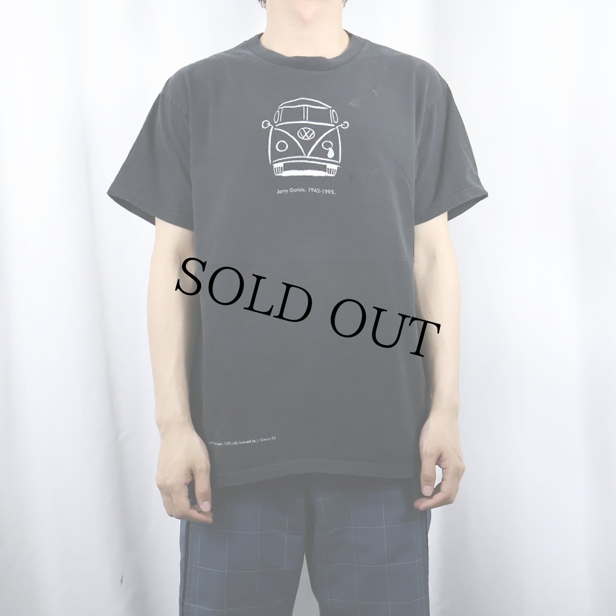 画像2: 90's  "Jerry Garcia" ワーゲンバスイラスト アーティスト追悼Tシャツ BLACK (2)