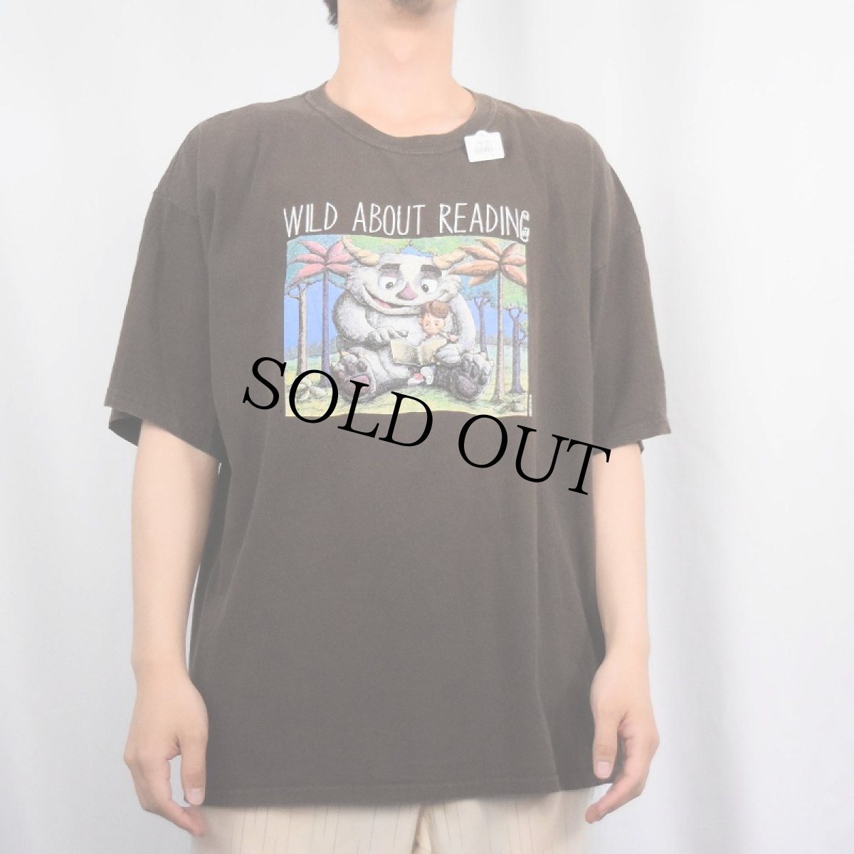 画像3: "WILD ABOUT READING" 絵本パロディプリントTシャツ BROWN XL (3)