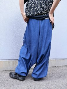 画像4: レイバーデザイン サルエルデニムイージーパンツ XXL (4)