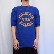 画像2: 70's USA製 "MOUNTAIN VIEW COLLEGE" プリントフットボールTシャツ L (2)