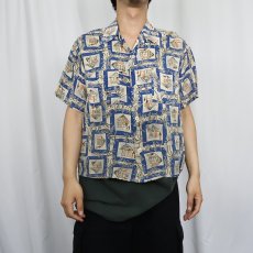 画像2: 40's TOPFLIGHT オールオーバーパターン レーヨンアロハシャツ M (2)