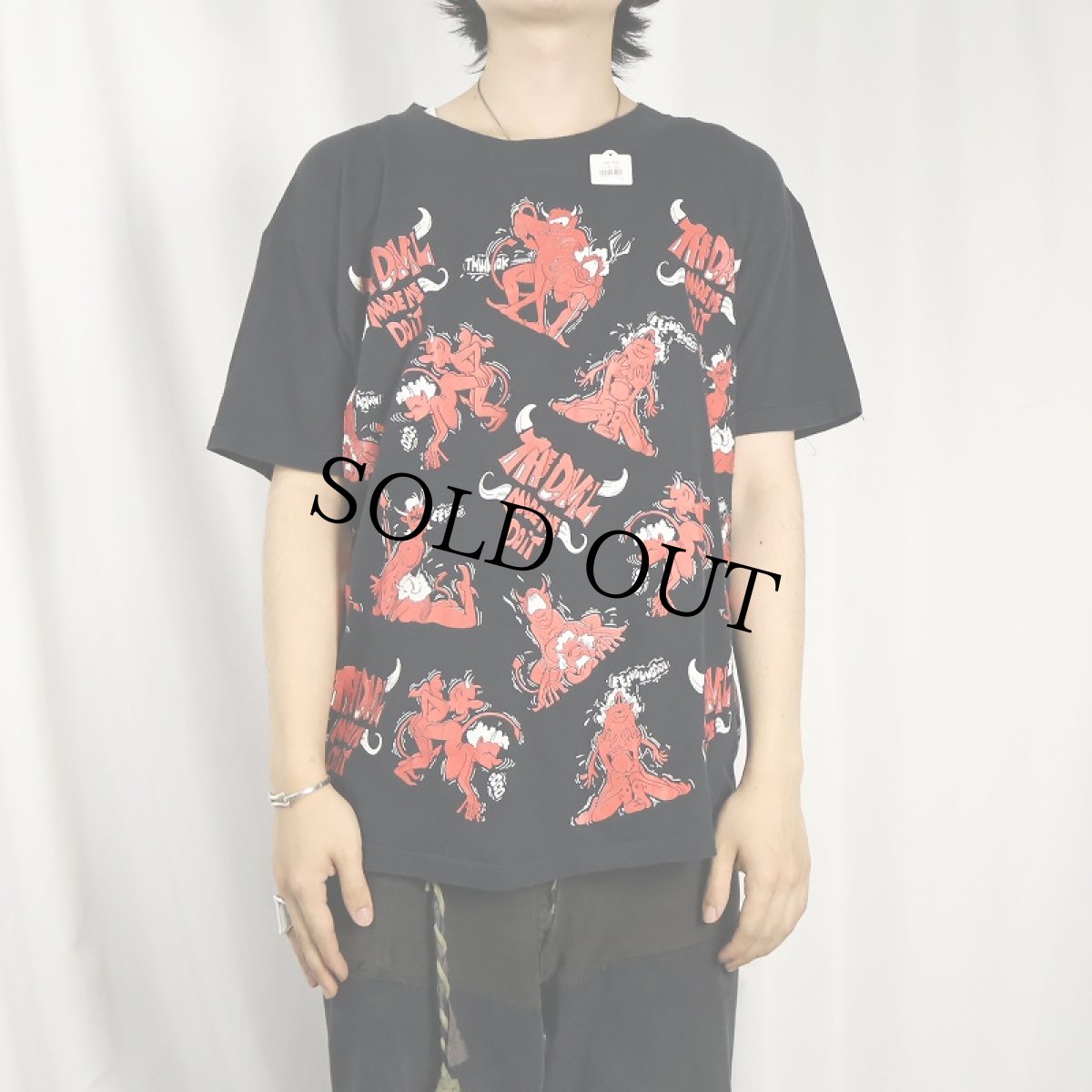 画像2: 90's "THE DEVIL MADE ME DO IT" 四十八手 デビルプリント エロTシャツ BLACK L (2)