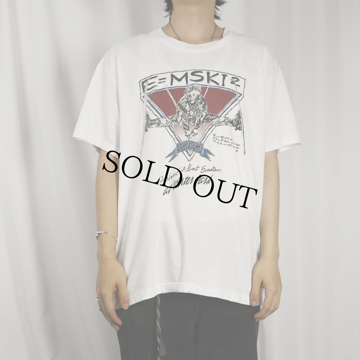 画像2: 90's Albert Einstei USA製 "E=MSKI2" 偉人イラスト ジョークプリントTシャツ L (2)