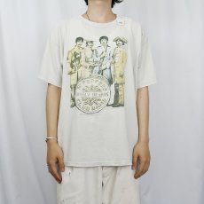 画像2: 90〜2000's THE BEATLES "Sgt Pepper's Lonely Hearts Club Band" ロックバンドプリントTシャツ L (2)