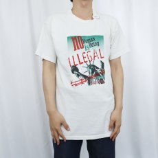 画像2: 90's AFSC "No Human Being is Illegal" ボランティアプリントTシャツ L (2)