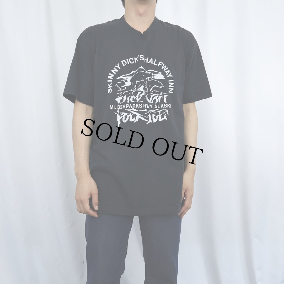画像2: 90's USA製 "SKINNY DICK'S HALFWAY INN" エロプリントTシャツ BLACK XL (2)