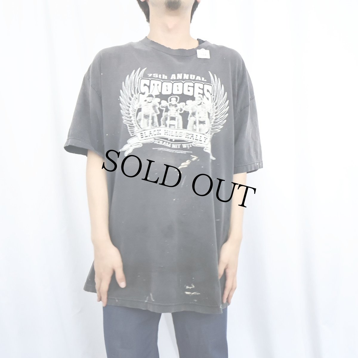 画像2: 2000's The Three Stooges "BLACK HILLS RALLY" コメディアンプリントTシャツ BLACK (2)