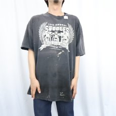 画像2: 2000's The Three Stooges "BLACK HILLS RALLY" コメディアンプリントTシャツ BLACK  (2)