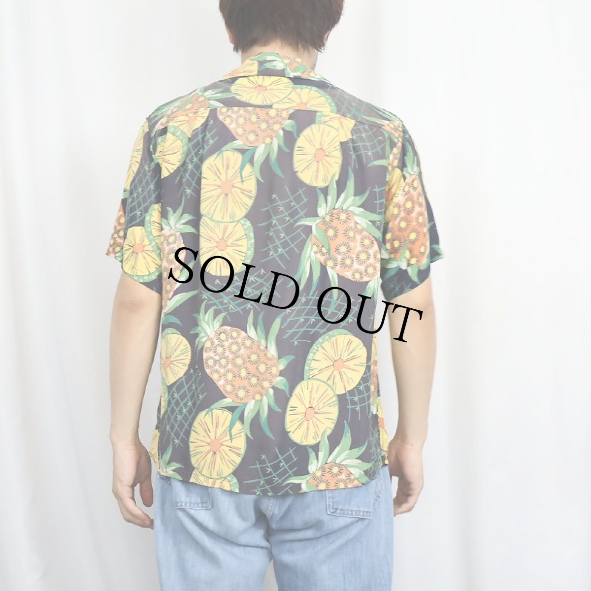 画像4: 40's Malihini パイナップル柄 オールオーバーパターン レーヨンアロハシャツ NAVY (4)