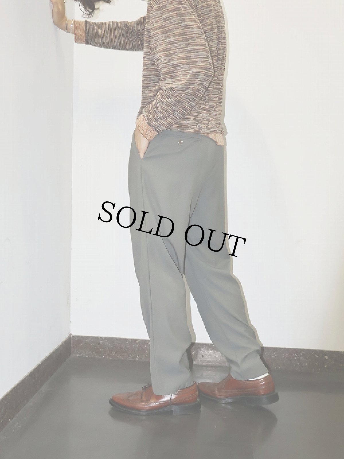 画像1: ARMANI COLLEZIONI ストライプ柄 スラックス KHAKI W33 (1)