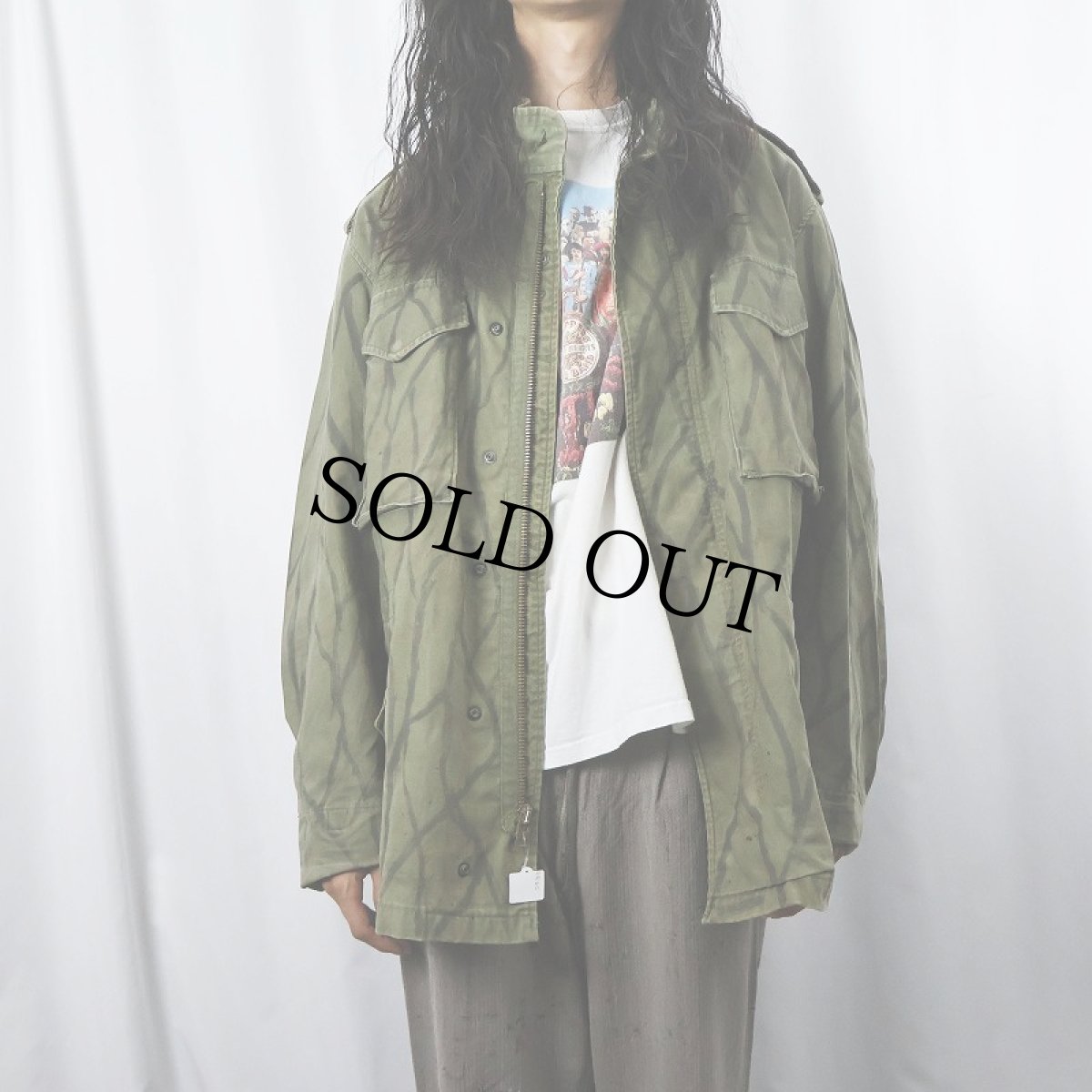 画像2: 70's U.S.ARMY M-65 "ハンドペイント" フィールドジャケット 3rd (2)