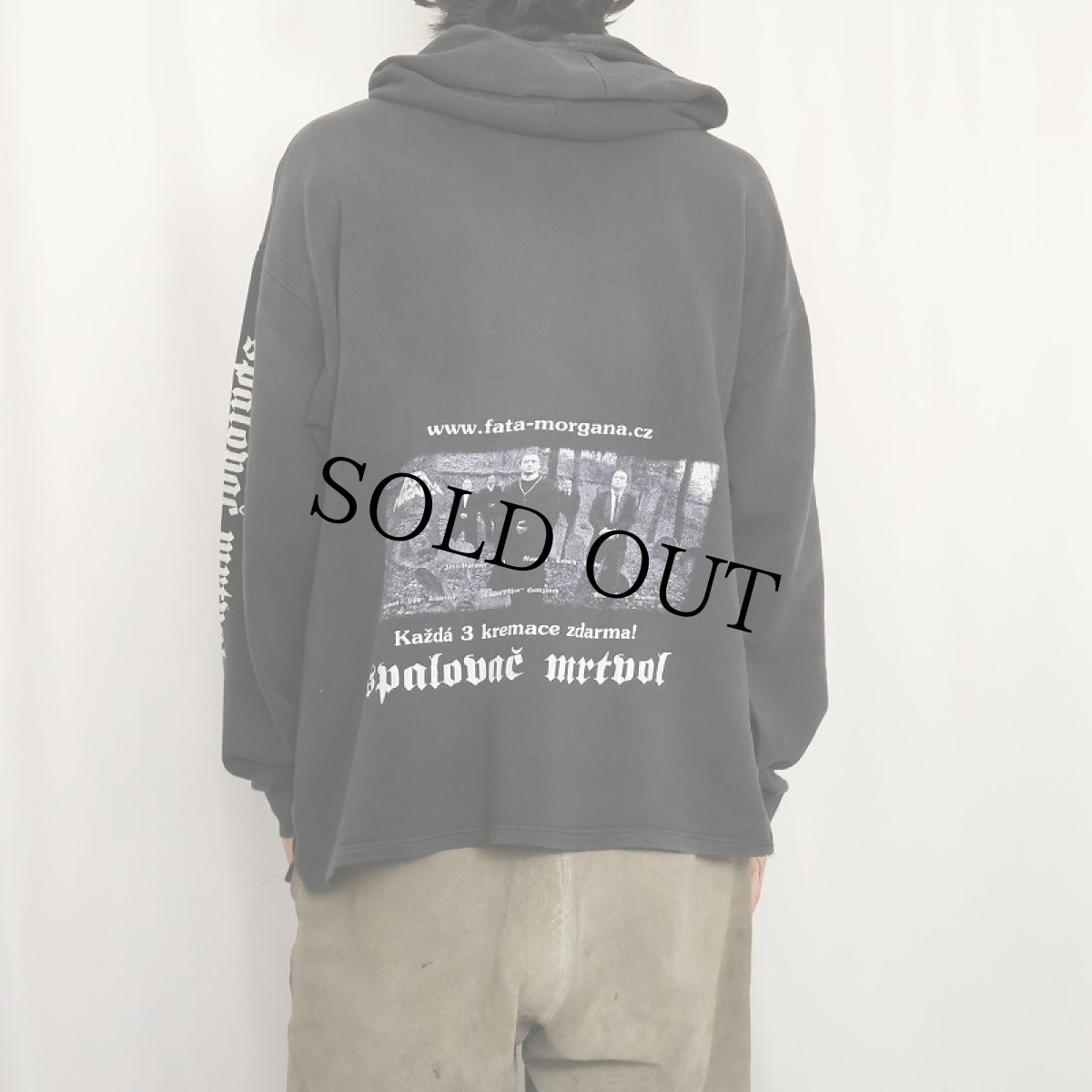 画像3: Fata Morgana "Spalova? Mrtvol" ミュージシャンプリントスウェットフーディー BLACK M (3)
