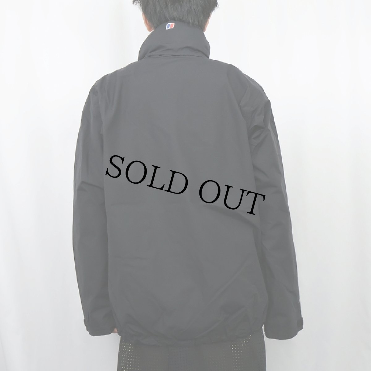 画像3: berghaus "AQ2" ソフトシェルパーカー BLACK XL (3)