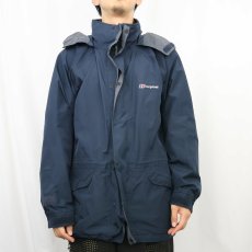 画像2: 2000's berghaus "GORE-TEX" ロゴ刺繍 ナイロンマウンテンパーカー NAVY S (2)