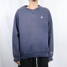 画像2: 80〜90's Champion 青刺繍タグ 後期 USA製 前V 目付き スウェット NAVY L (2)