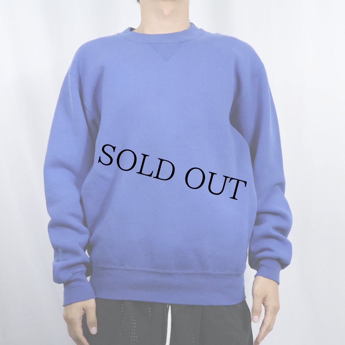 画像2: 90's RUSSELL ATHLETIC USA製 前V 無地スウェット M (2)