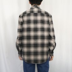 画像3: PENDLETON "MASON" オンブレーチェック柄 コットンボタンダウンシャツ M (3)