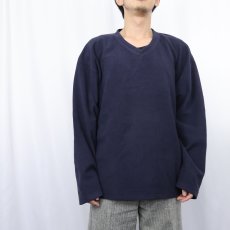 画像2: GAP Vネック フリースプルオーバー NAVY L (2)