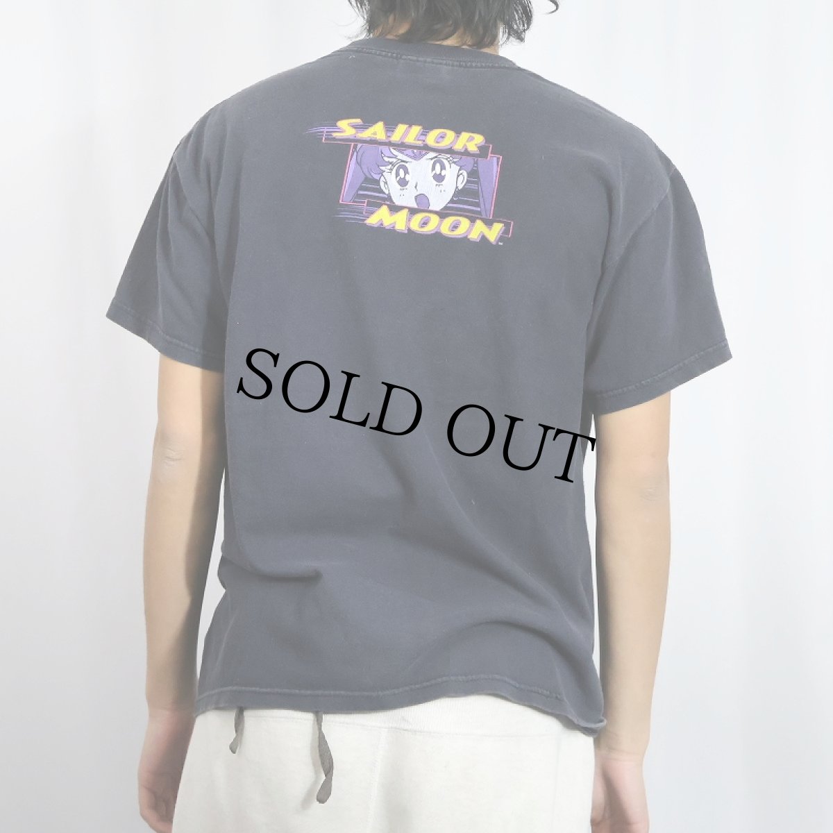 画像4: 美少女戦士セーラームーン キャラクタープリントTシャツ BLACK M (4)