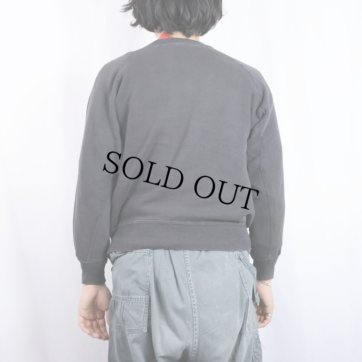 画像3: 60's Sportswear by Collegiate "GREECE OLYMPIA SPARTANS" フロッキープリント ラグランスウェット BLACK M (3)