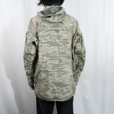 画像3: 2000's U.S.AIR FORCE APECS ABU デジタルタイガーカモ GORE-TEX パーカー MEDIUM-REGULAR (3)