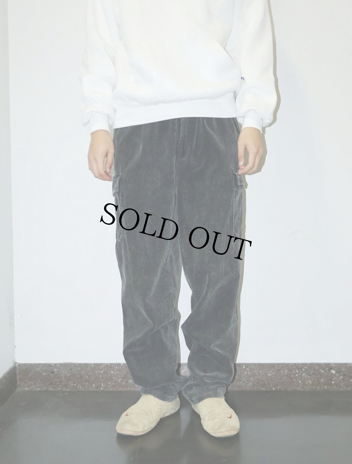 画像3: UNIVERSAL GREEN 太畝 コーデュロイカーゴパンツ BLACK W34 (3)