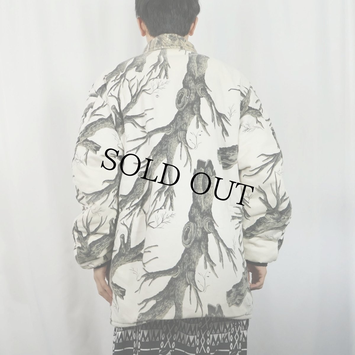 画像4: 90's JOHNSON GARMENT USA製 リアルツリーカモ柄 中綿入り リバーシブルジャケット  (4)