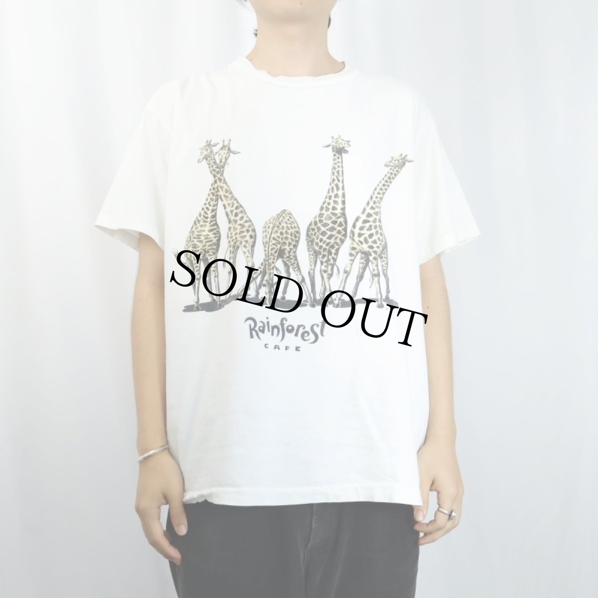 画像2: 90's Rainforest CAFE USA製 キリンプリントTシャツ L (2)