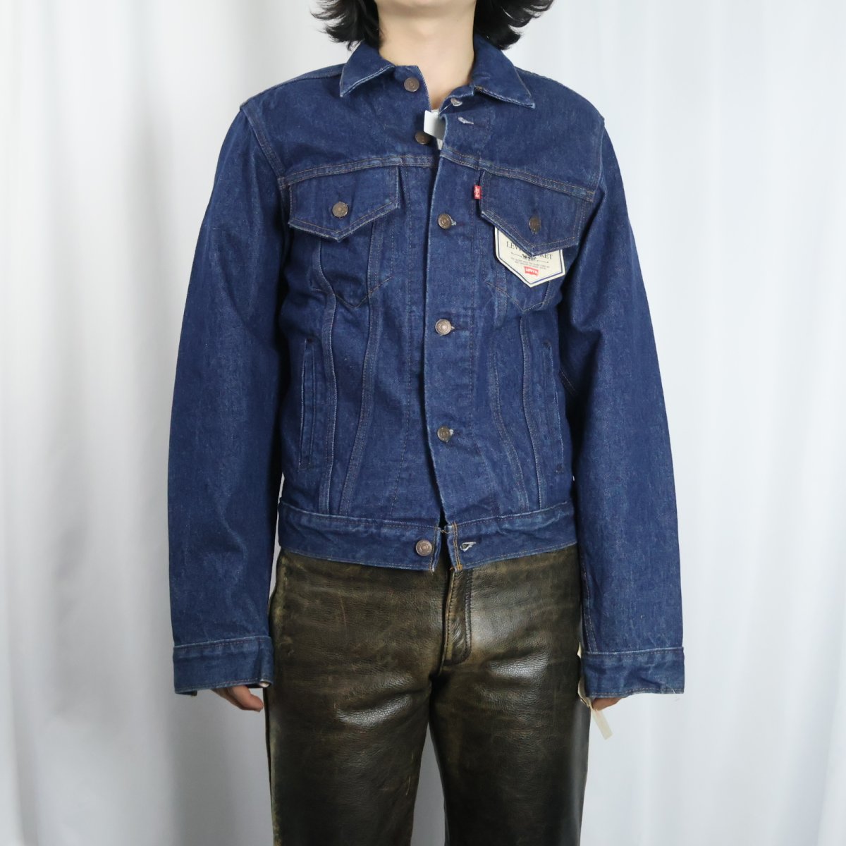 画像2: 80's Levi's 71506-0216 USA製 デニムジャケット フラッシャー付き ワンウォッシュ SIZE38 L (2)
