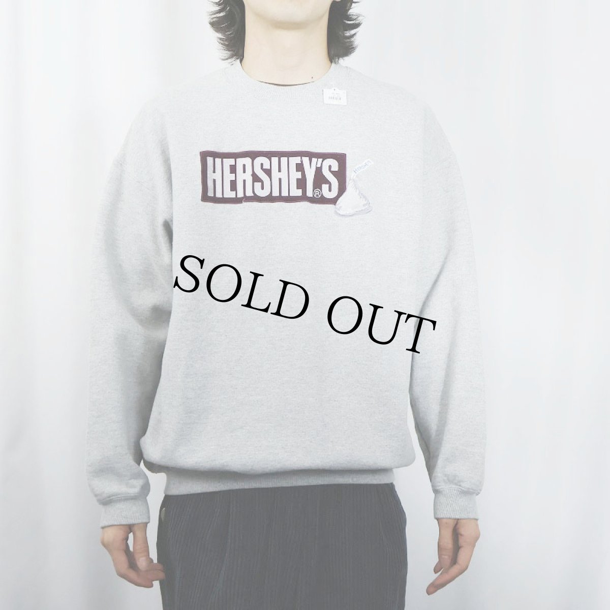 画像2: HERSHEY'S お菓子企業 ロゴ刺繍 スウェット L (2)
