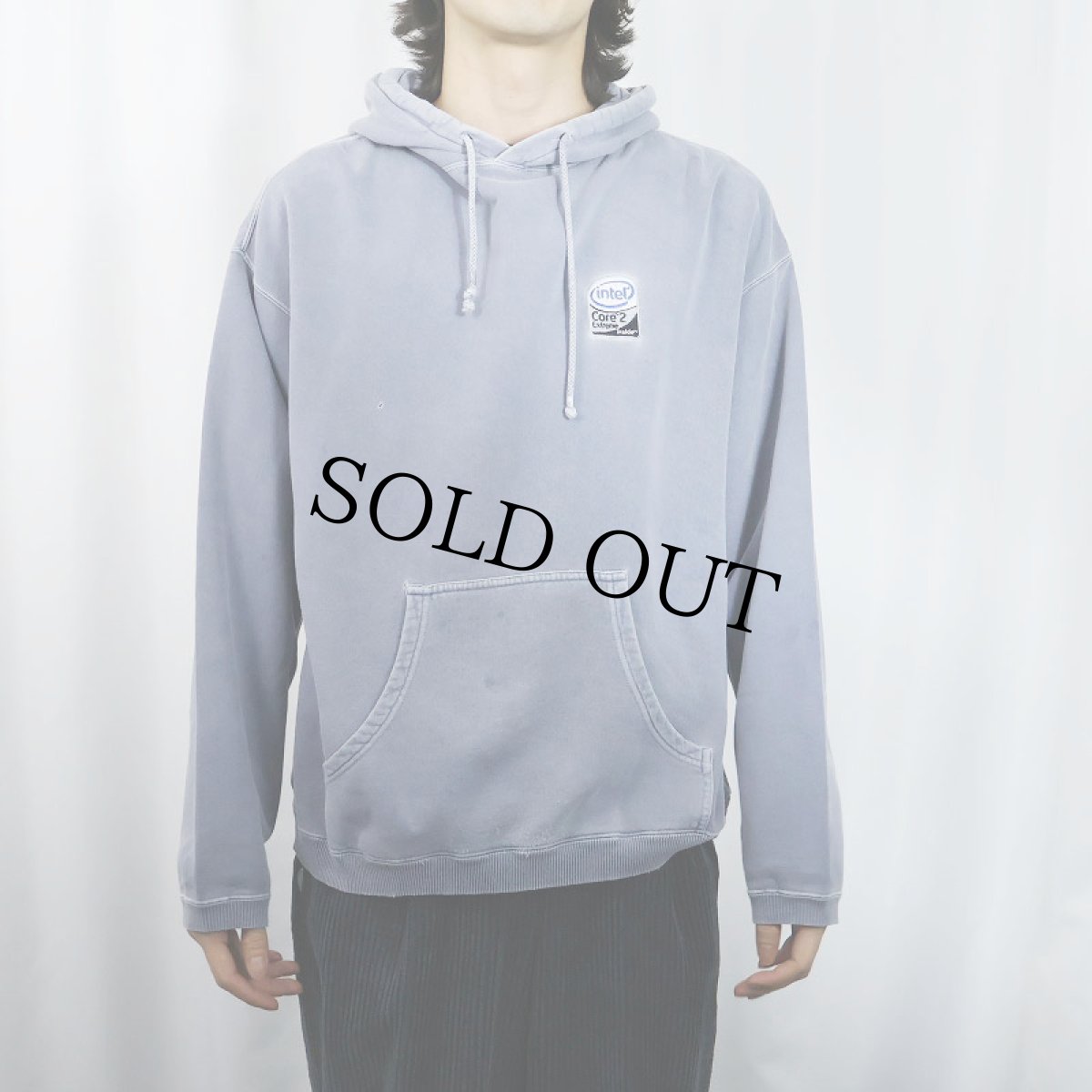 画像2: 2000's intel Core 2 Extreme テック企業ロゴ刺繍 フェードスウェットフーディー M (2)
